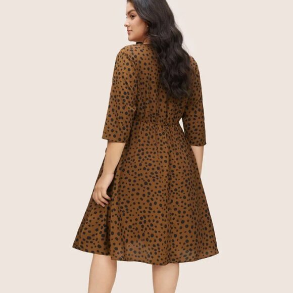 Bloomchic Leopard Elastic Waist Pocket Button Detail Dress Size L us 12 - Picture 3 of 4